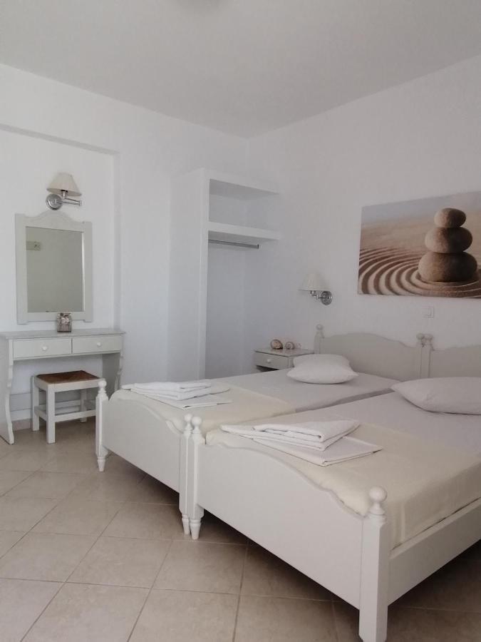 Aegeo Inn Apartments Antiparos Town Dış mekan fotoğraf